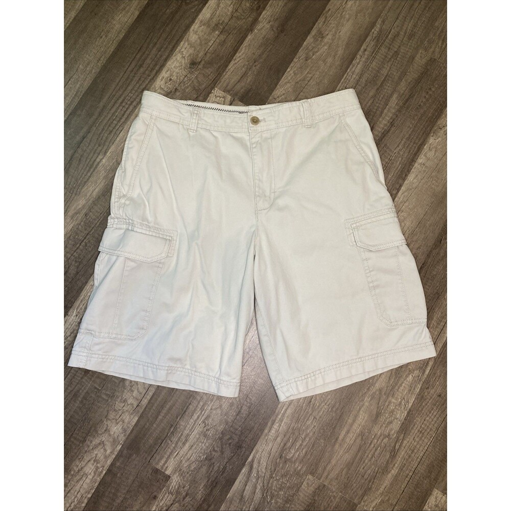 Y2K Izod Chino Cargo Shorts Tan Khaki Pockets Men's Size 32 Retro Skater